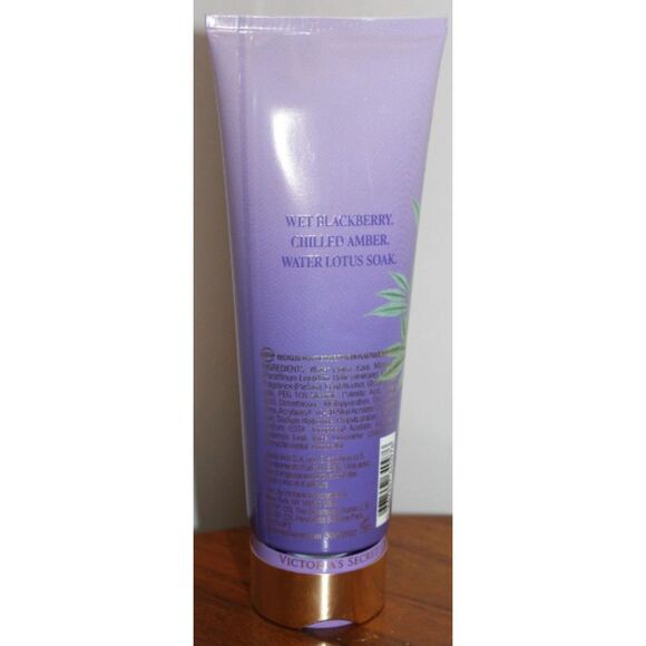 VICTORIA'S SECRET Moisturizing Fragrant BLACKBERRY BITE Body Lotion 8 Oz NEW - Picture 3 of 4